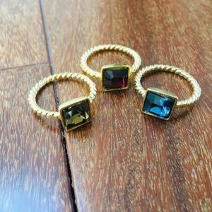 🥳HP🥳SWAROVSKI TWISTED STACK RING